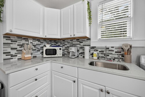 Cozy Stay and Modern Comforts