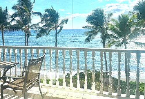 Lahaina Shores Oceanfront Ocean Views Oasis