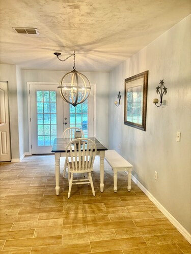 Charming 3-bedroom house in Trenton near Florida Springs