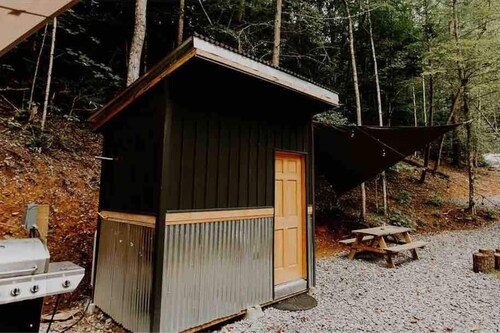 The Perch Glamping by Rafting