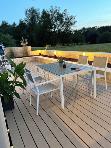 Exklusives Whirpool Apartment & Bergblick