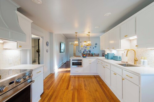 Pre-Launch Special Bluegrass Manor Sleeps 14 Bourbon Trl, Keeneland, Airport, UK
