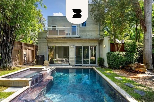 Contra House Key West