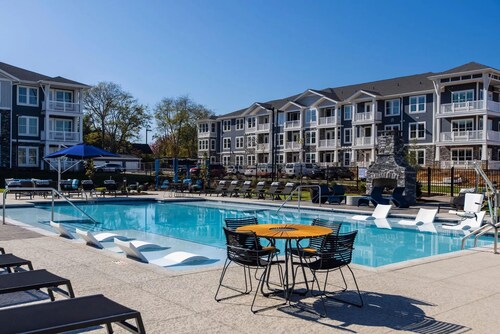 Landing Apartments Murfreesboro near Fairfield Estates