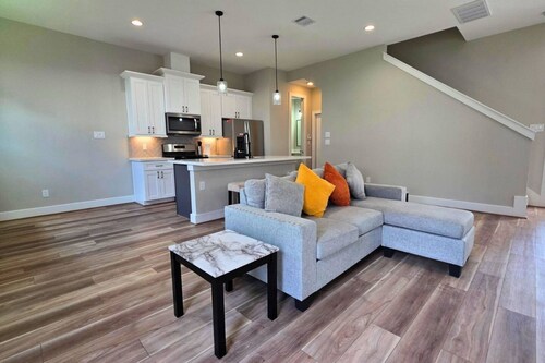 Comfy 3BR Mins to TMC NRG