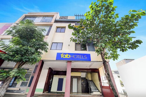 Fabhotel The Shloka