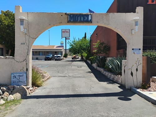 BV MOTEL