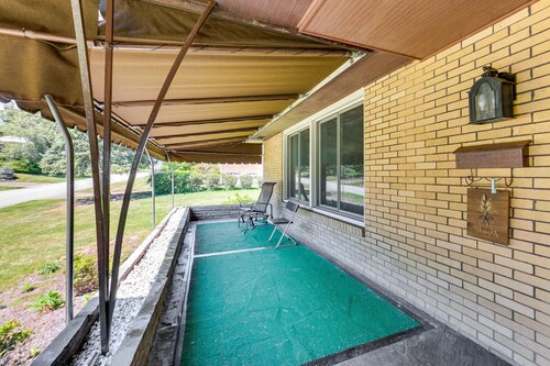 Enjoyable 4-bedroom house with AC in Monroeville