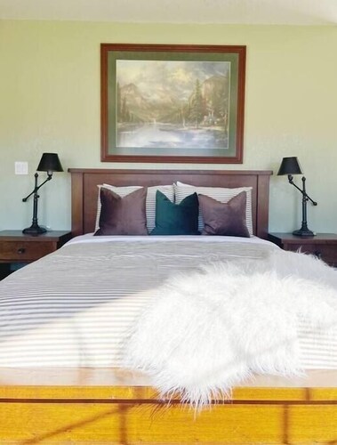 Lone Eagle Haven 3 Bedroom Home