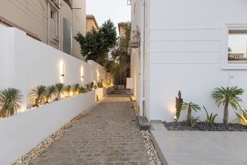 Host Prime Boutique Hotel 01