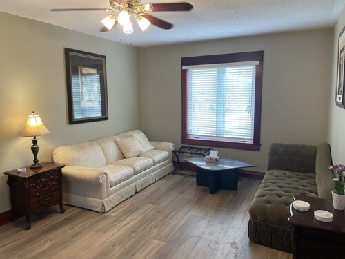 Peaceful Residence on Palmer