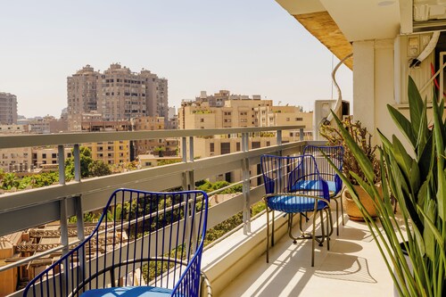 Brasbell Zamalek Chroma Central Location