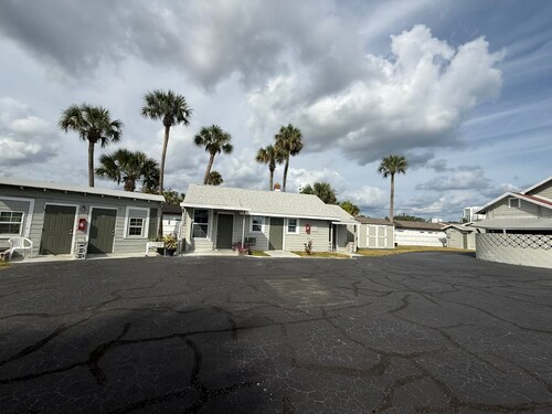 Rollie's Motel Daytona Beach By Hotel O