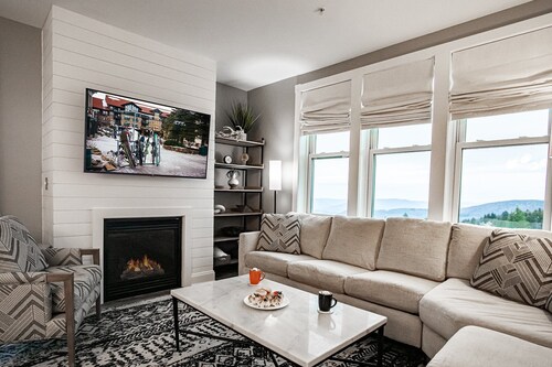 2 Br Seneca Condo 200 Beautiful Vista Views