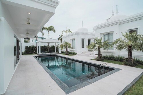 The luxury villa Ivory V1 Rawai Phuket