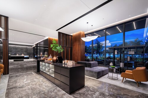 ZhongShan InterCity Expo Center Hotel