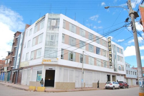 Kymeron Hotel