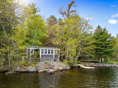 2BR Maine Camp w/ Dock, Lake Access & AC