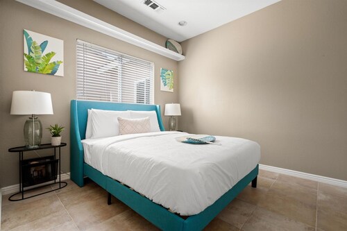Chandler Charm Heated Pool Spa Gameroom Puttputt