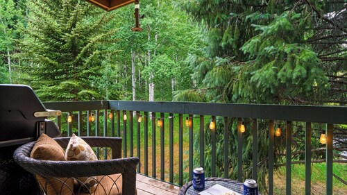 Falls & Firs by Avantstay Mtn Views + Balcony Trailheads + Ski Bus