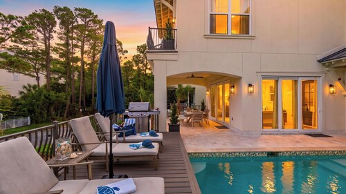 Boardwalk & Blue by Avantstay Sleeps 22 Infinity Pool + Elevator + Pool Table Steps to Sand