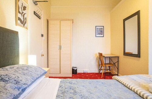 Sailte House