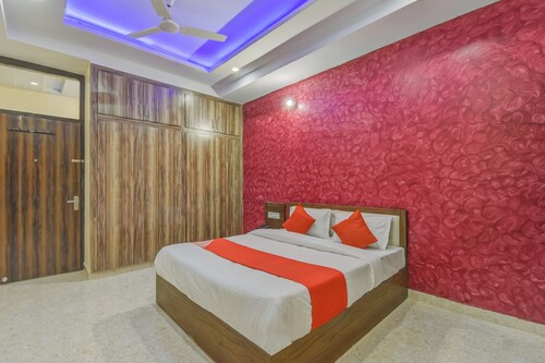 Hotel O Royal Blue