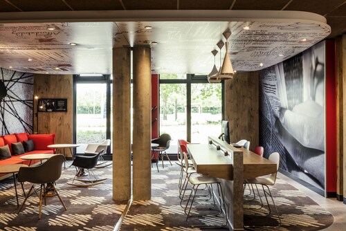 ibis Saint Quentin En Yvelines Velodrome