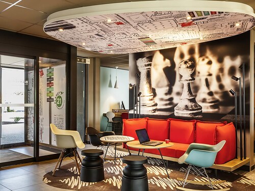 ibis Sens Hotel
