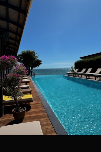 Sunset Beach Hotel - Adults Only