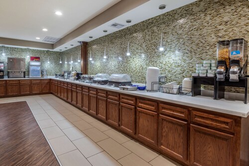 Best Western Plus Galveston Suites