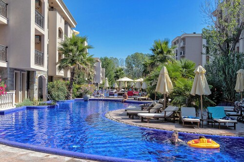 Cascadas Family Resort