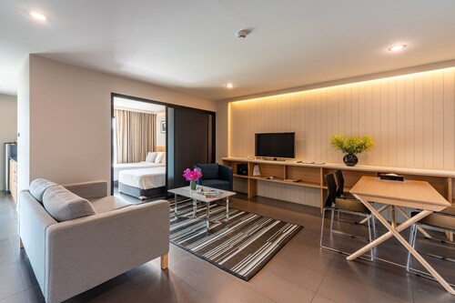 Naga Residence