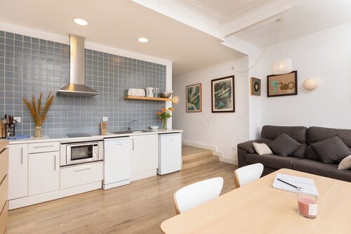 Apartamentos Mayerling Bisbe Urquinaona