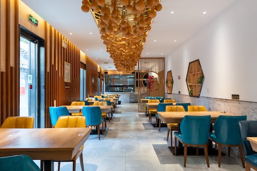East Sacred Hotel-near Beijing Tiananmen Square,the Forbidden City,Wangfujing Street-Newly renovated hotel