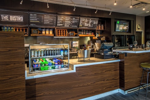 Courtyard by Marriott Somerset