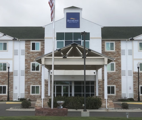 Baymont Inn & Suites Sheridan