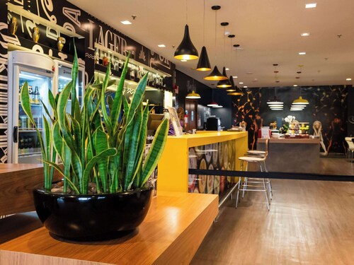 ibis Joinville
