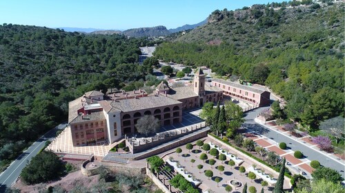 Hotel Jardines de la Santa