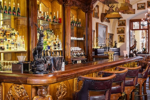 Iron Gate Hotel & Suites Prague by BHG