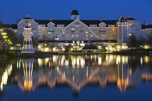 Disney Newport Bay Club