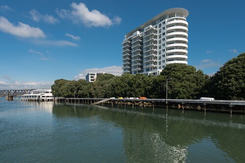 Hotel on Devonport