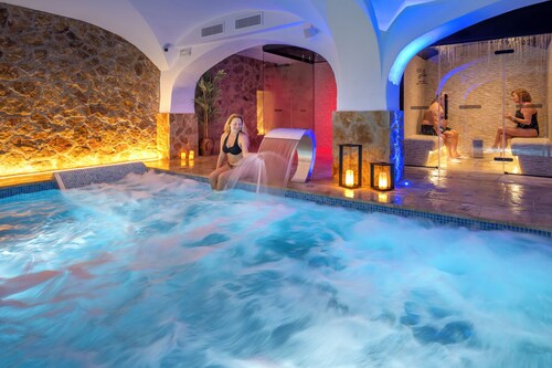Hotel GHT Neptuno Tossa & Venus SPA