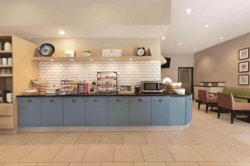 Country Inn & Suites by Radisson, Indianapolis Airport South, IN