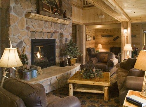 The Lodge at Brainerd Lakes