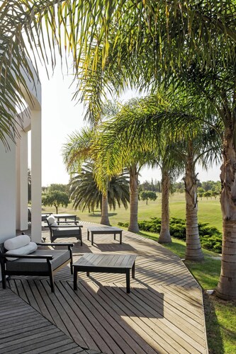 Sheraton Colonia Golf & Spa Resort