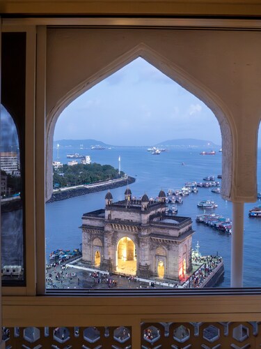 Taj Mahal Tower, Mumbai