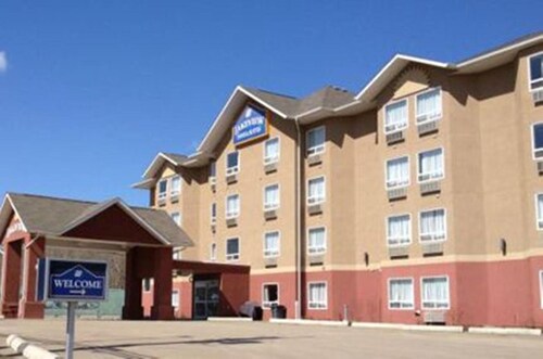 Lakeview Inns & Suites - Chetwynd