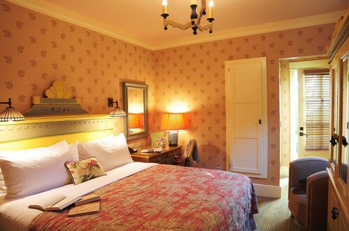 Tallman Hotel