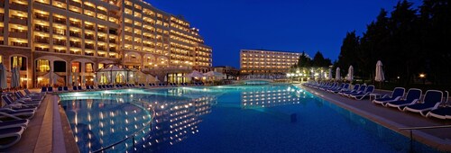 Sol Nessebar Palace - All Inclusive